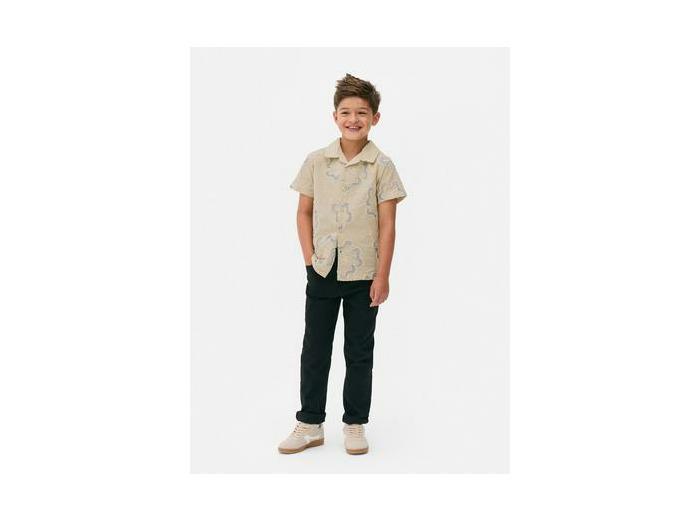 Chemise boutonnée à fleurs brodées