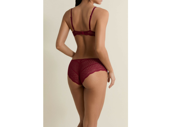 Shorty en dentelle,Shorty en dentelle;${refinementColor}