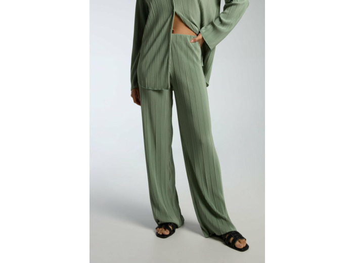 Pantalon à jambe large