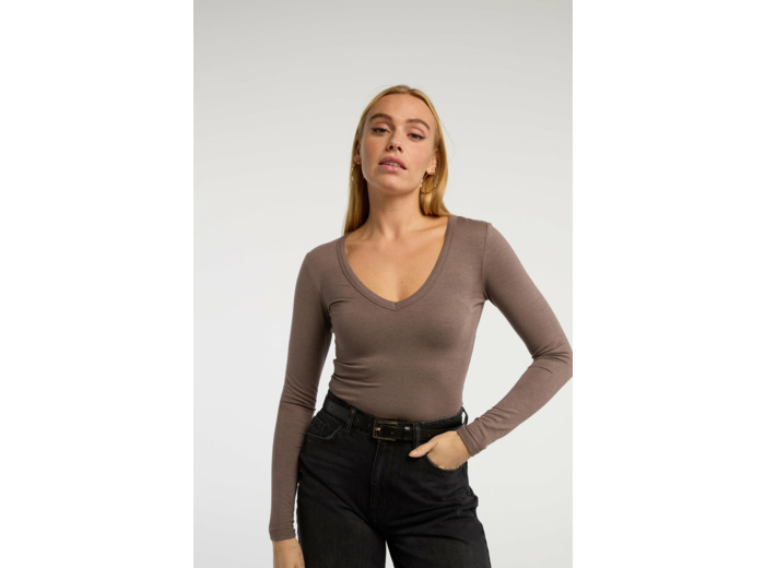 Chemise à manches longues avec col en V