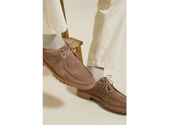 Chaussures en suédine avec semelle crantée - Beige