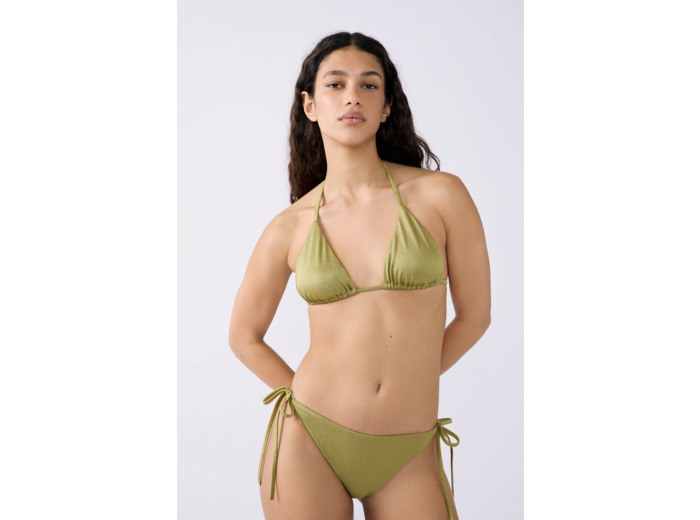 Triangle haut de maillot pailleté,Triangle haut de maillot pailleté;${refinementColor}