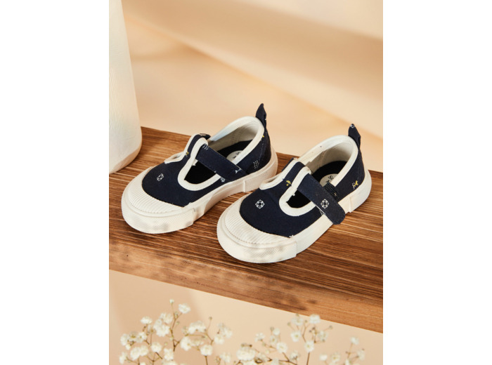 Baskets ouvertes bleu marine à imprimé fantaisie