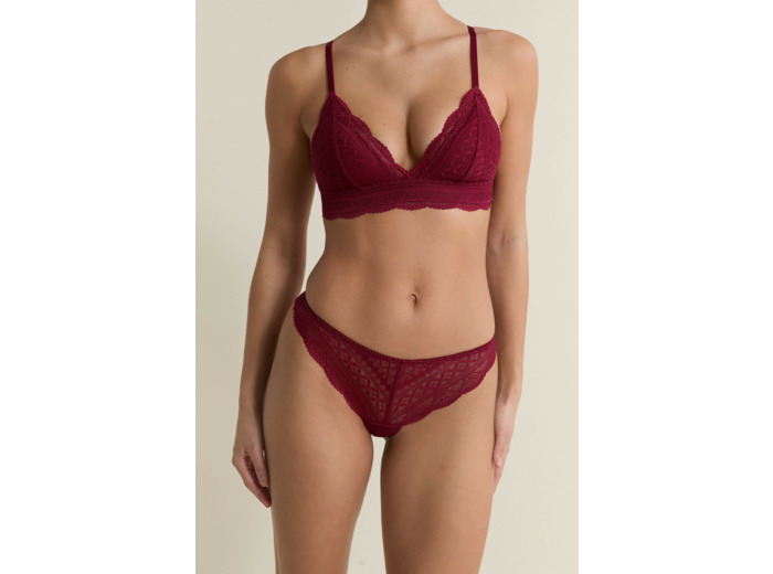 Tanga en dentelle,Tanga en dentelle;${refinementColor}