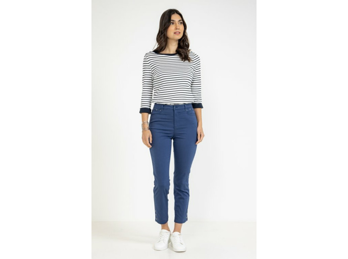 Pantacourt coton brodé et snap en bas