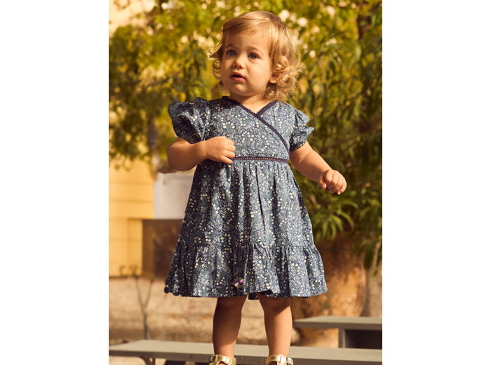 Robe cache-coeur fleuri